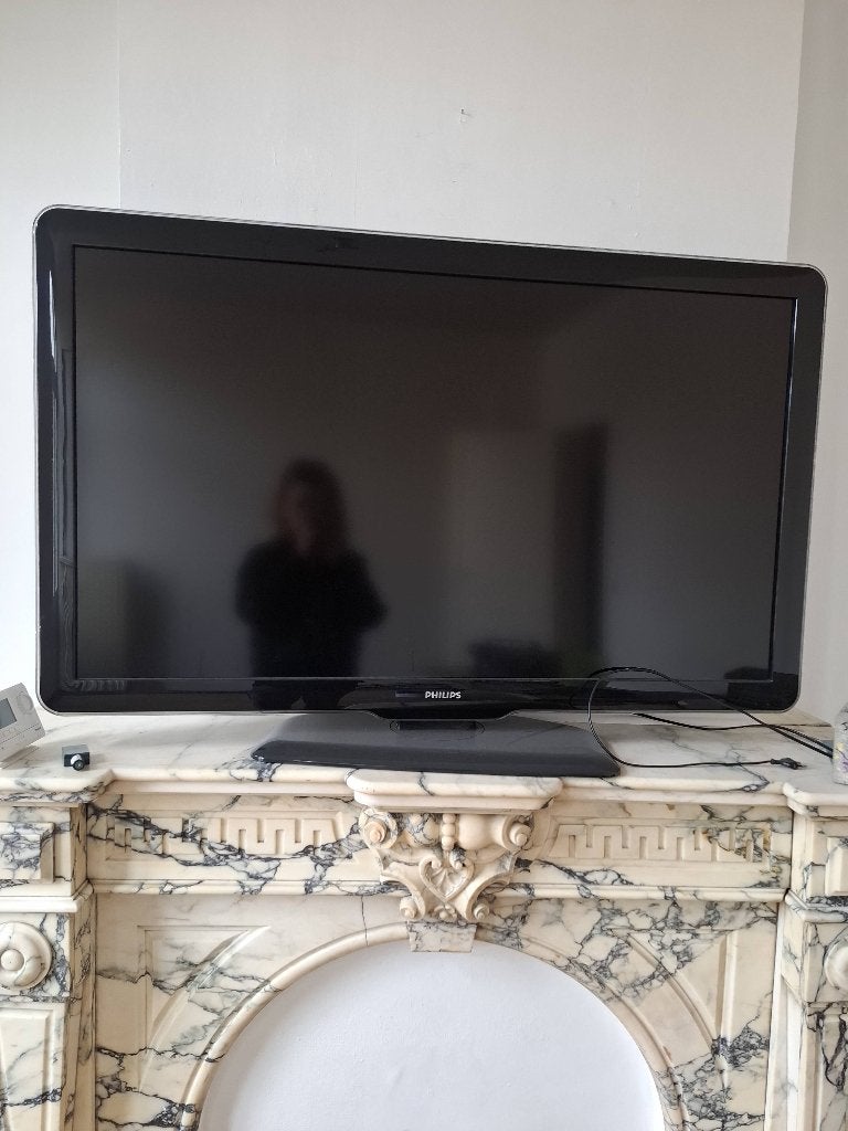 TV plasma 140 cm diamètre Phillips 30 Euros, TV, Hi-fi & Vidéo, Philips, LCD, Enlèvement, Utilisé