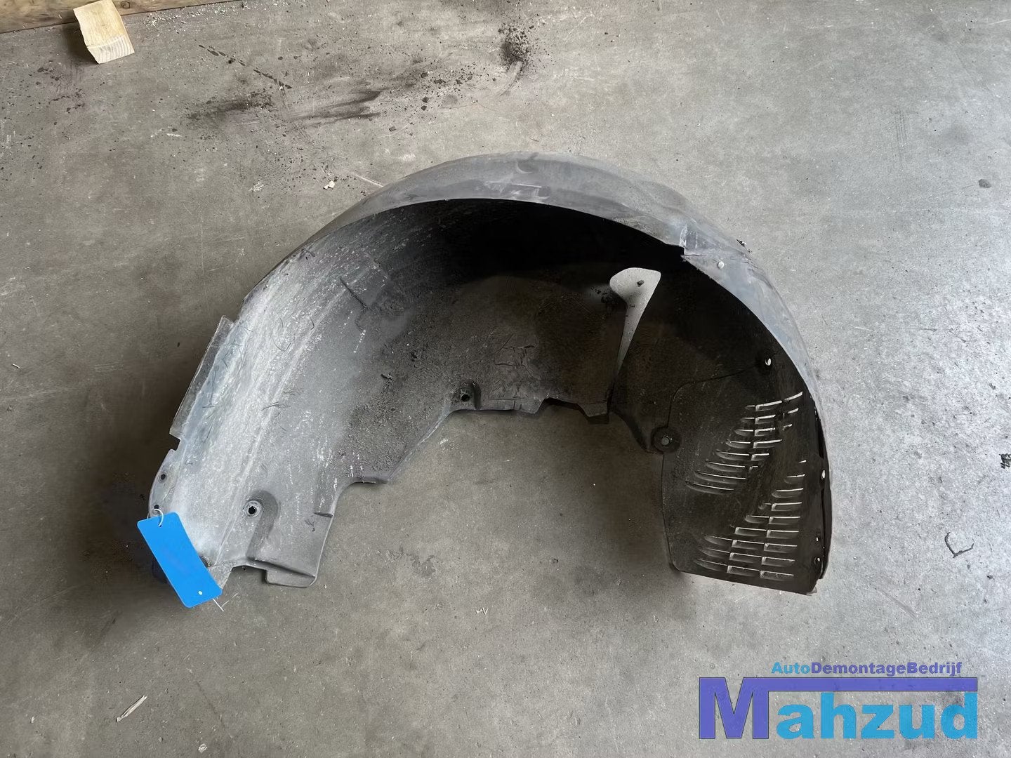 MERCEDES E KLASSE W211 links achter modderkuip a2116901730, Autos : Pièces & Accessoires, Arrière, Mercedes-Benz AG, Mercedes-Benz