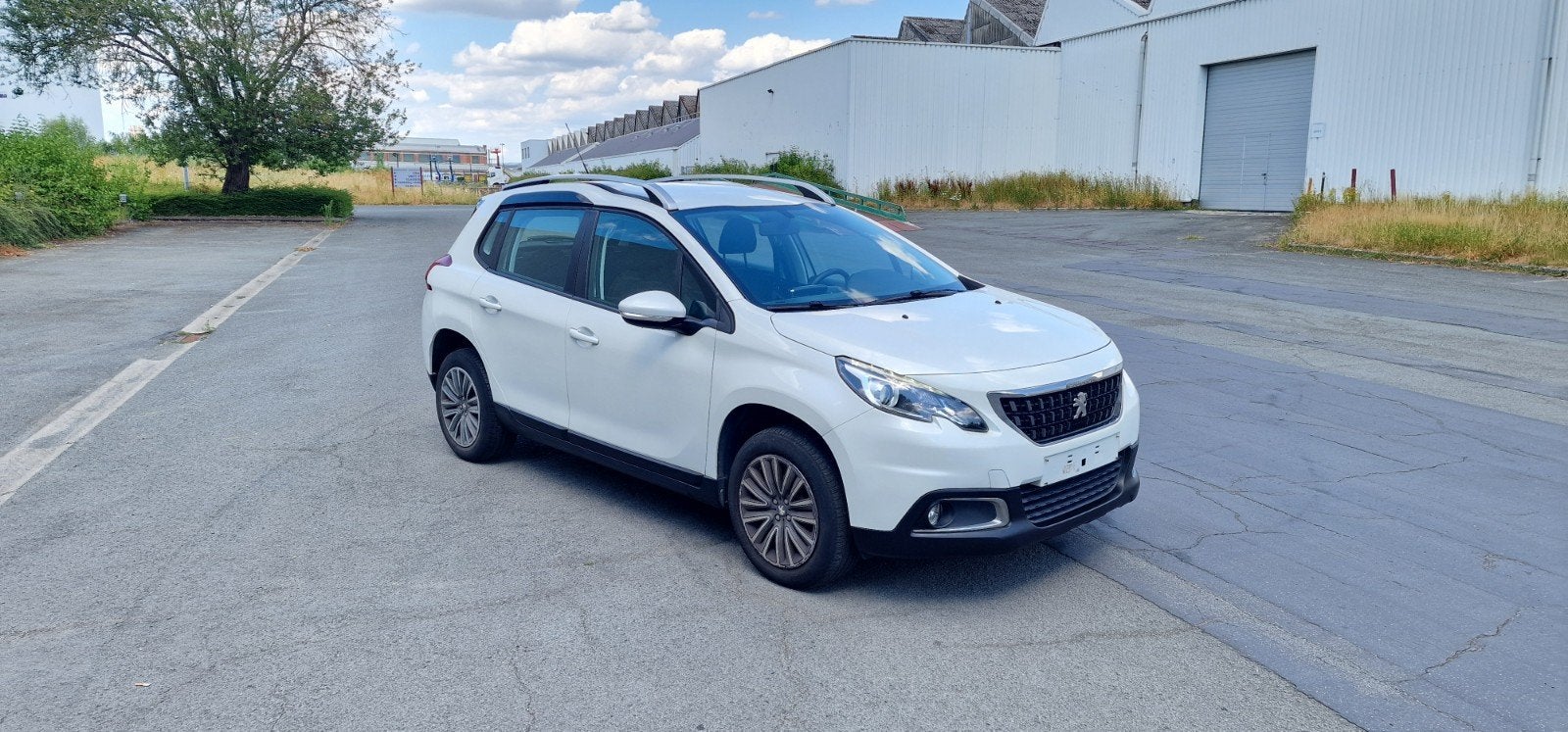 Peugeot 2008 1.2 Benzine 2017 Euri 6b 110pk, Autos, Achat, Euro 6, Entreprise, Boîte manuelle