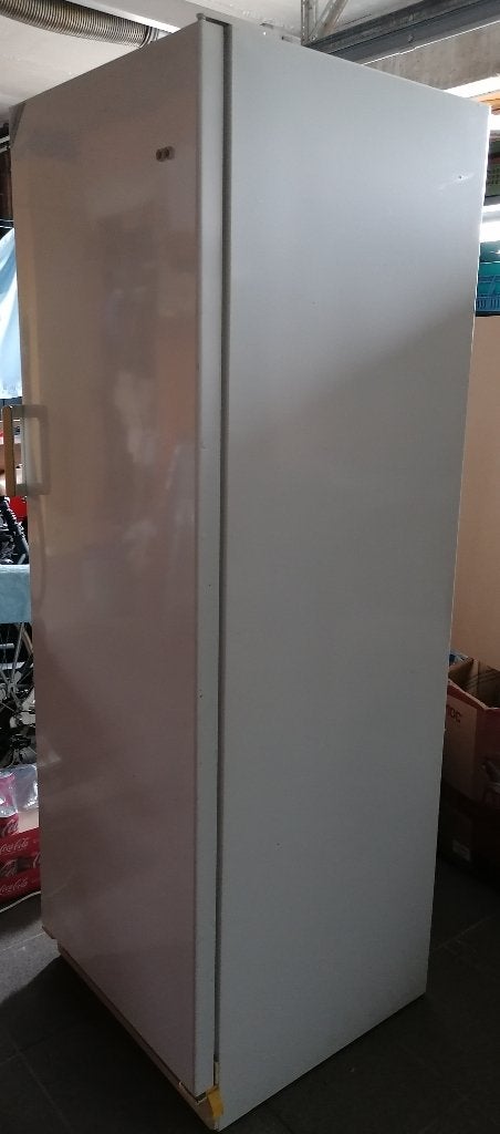 Diepvriezer Castor, Elektronische apparatuur, Vriezers en Diepvrieskisten, Gebruikt, 160 cm of meer, Ophalen, Vrieskast