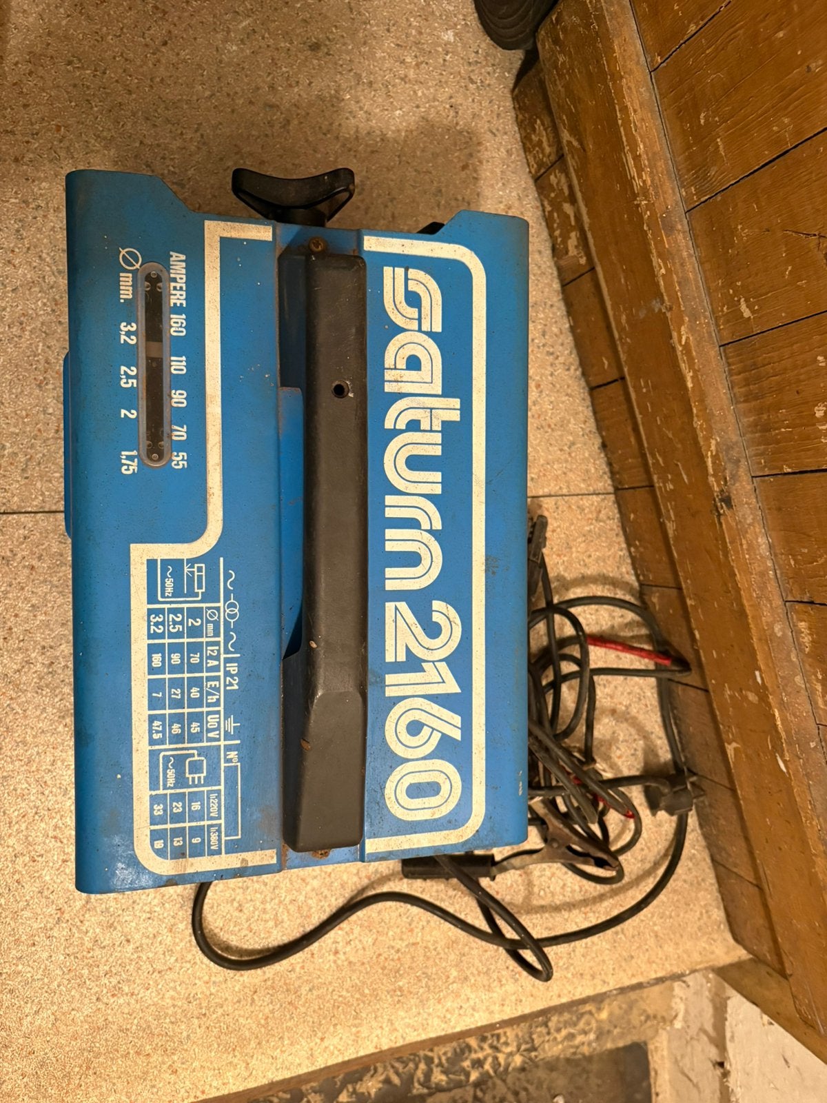 Poste à souder à l'arc Saturn 2160 (160A) + lot de baguettes, Enlèvement, Utilisé, Électrodes