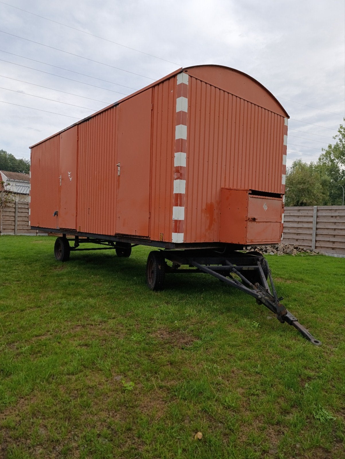 Mobiele bouwkeet, schaftkeet, werfkeet warsco, Ophalen