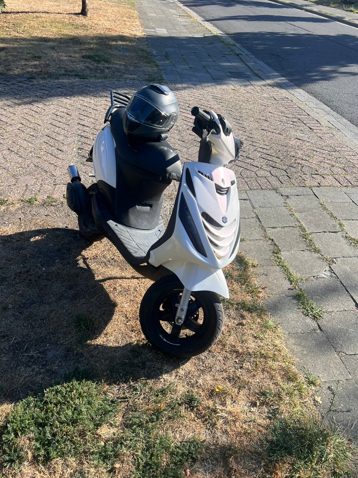 Piaggio zip 2000 C25, Fietsen en Brommers, Scooters | Piaggio, Ophalen, Tweetakt, Gebruikt, Klasse A (25 km/u)