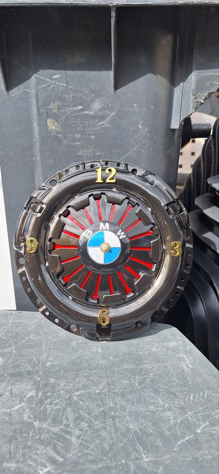 bmw, Enlèvement