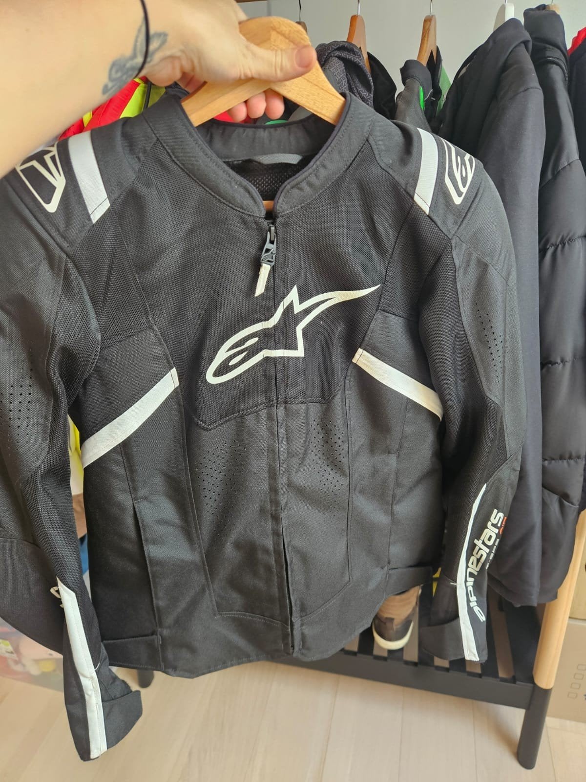 Dames motorjas alpinestars in perfecte staat, Motoren, Ophalen, Dames