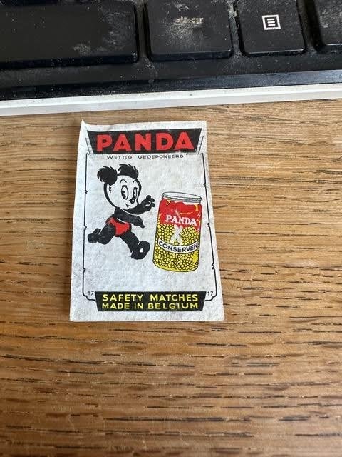Etiquette d'allumettes Panda fabriquée en Belgique, Boîtes ou marques d'allumettes, Enlèvement ou Envoi, Info@panad.sm, Utilisé
