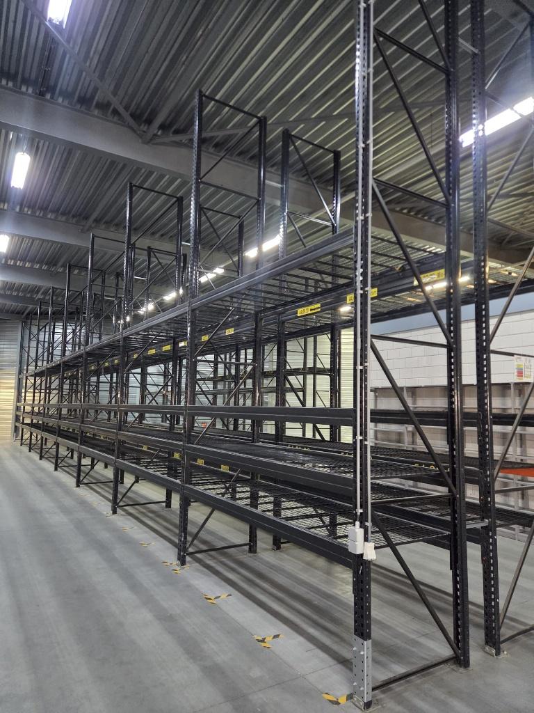 META Palletstelling magazijnstelling incl roosters gebruikt, Doe-het-zelf en Bouw, Ophalen, Gebruikt