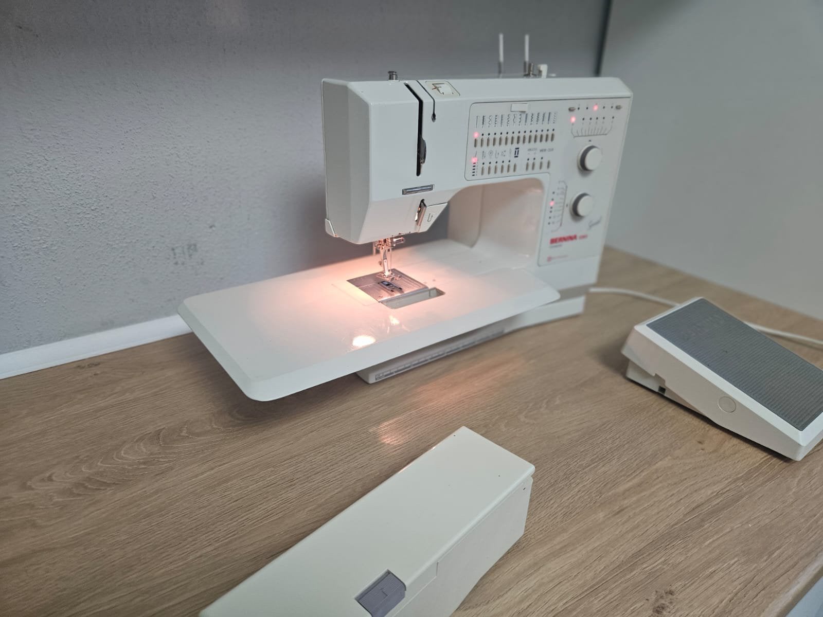 Bernina 1080 Special Naaimachine, Hobby en Vrije tijd, Ophalen, Zo goed als nieuw, Naaimachine, Bernina