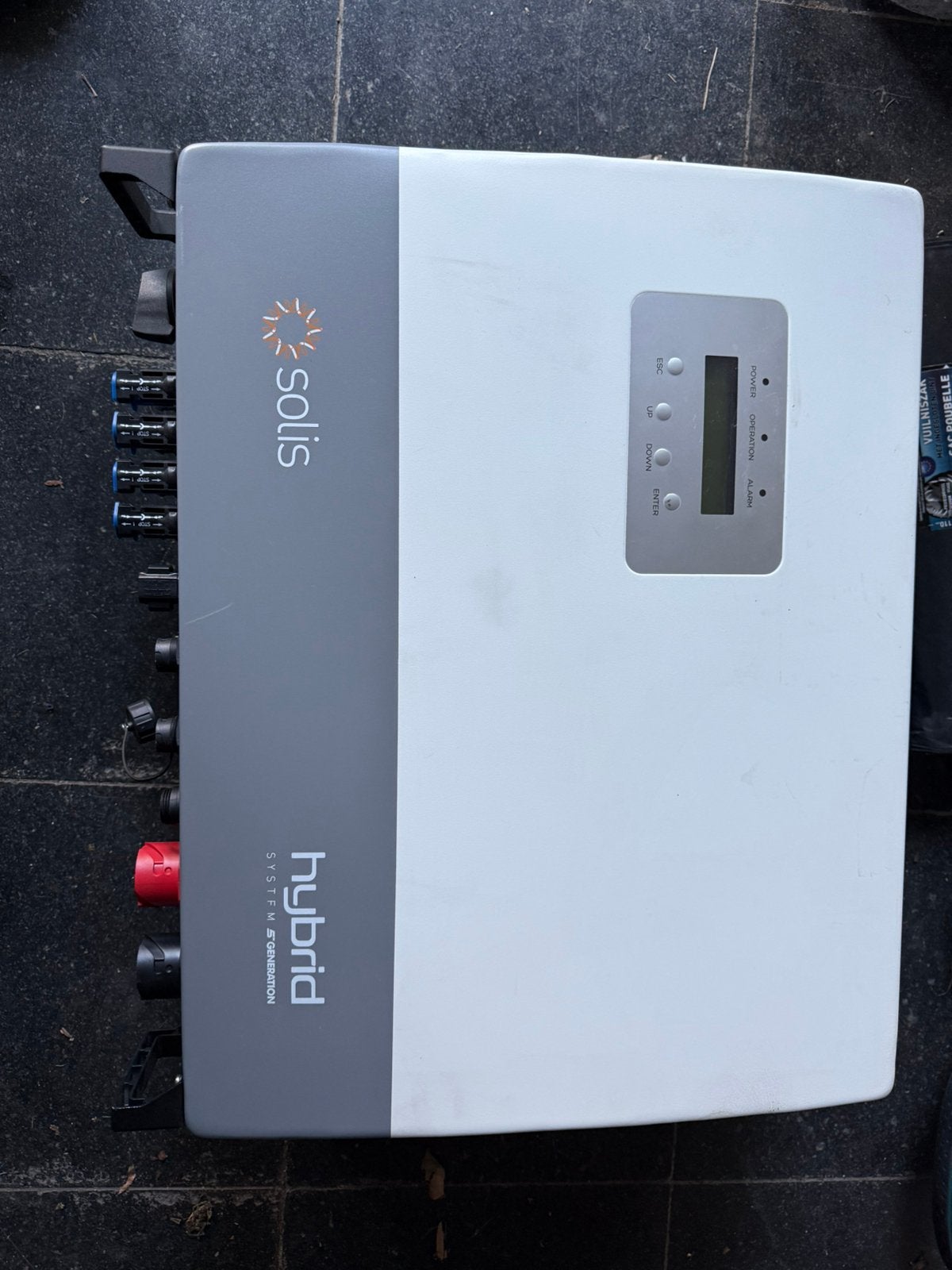 Solis hybride omvormer RHI-3P6K-HVES-5G, Doe-het-zelf en Bouw, Ophalen, Zo goed als nieuw