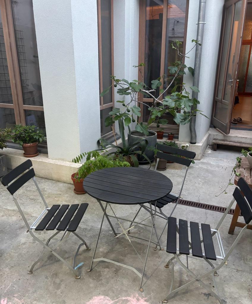 Tuintafel met 3 stoelen (inklapbaar), Tuin en Terras, Tuinsets en Loungesets, Ophalen, Zo goed als nieuw