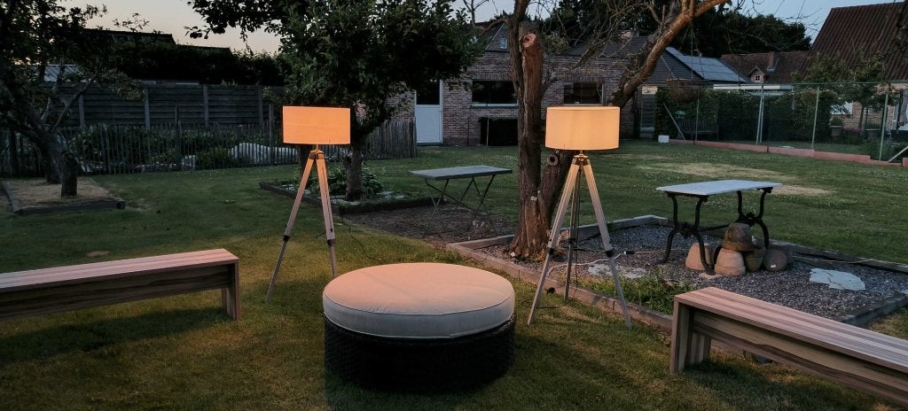 Staande lamp en mega poef NIEUW, Tuin en Terras, Tuinsets en Loungesets, Ophalen, Nieuw, Kunststof