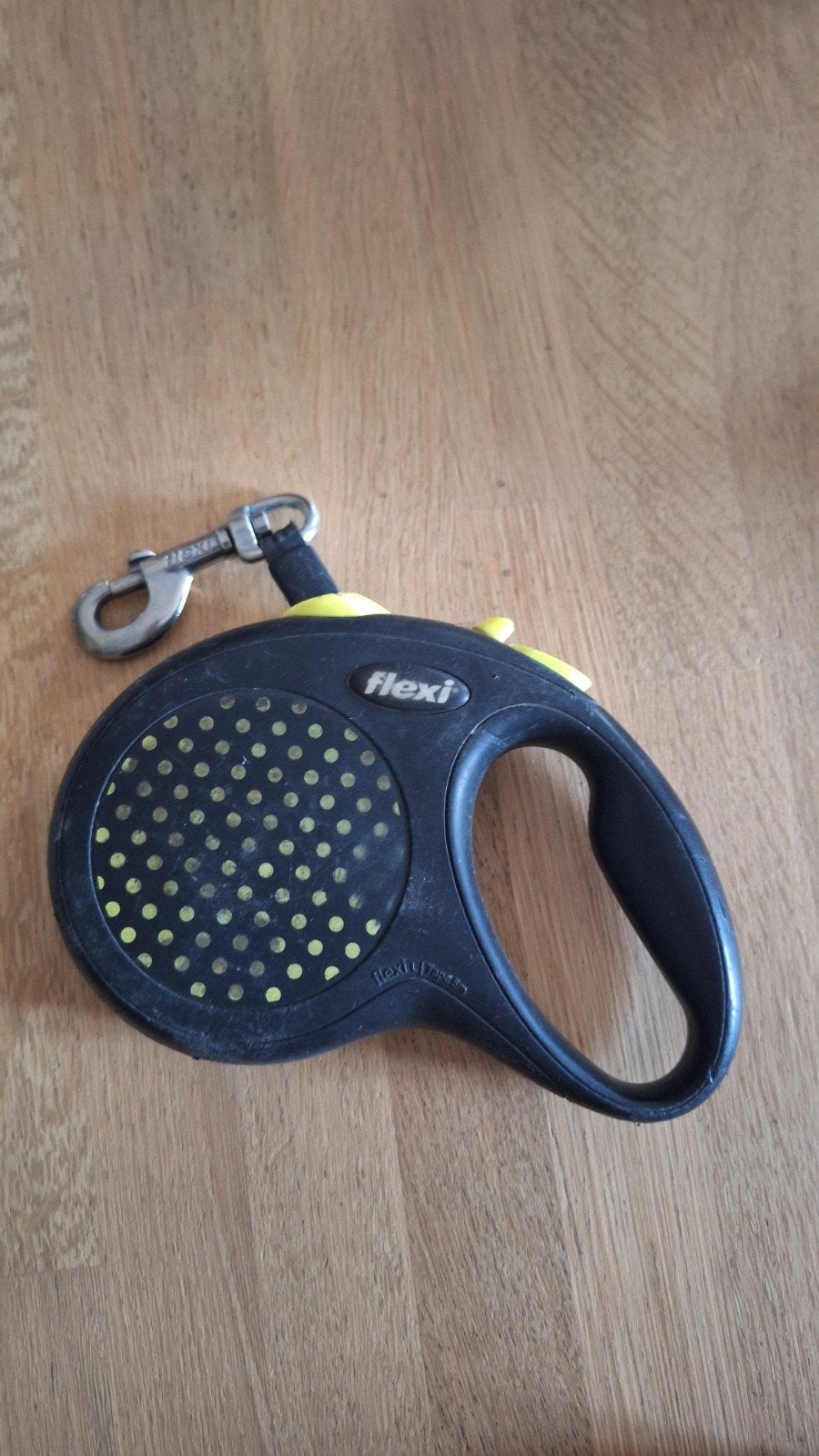 Laisse rétractable / enrouleur pour chien Flexi Neon, Animaux & Accessoires, Enlèvement, Utilisé