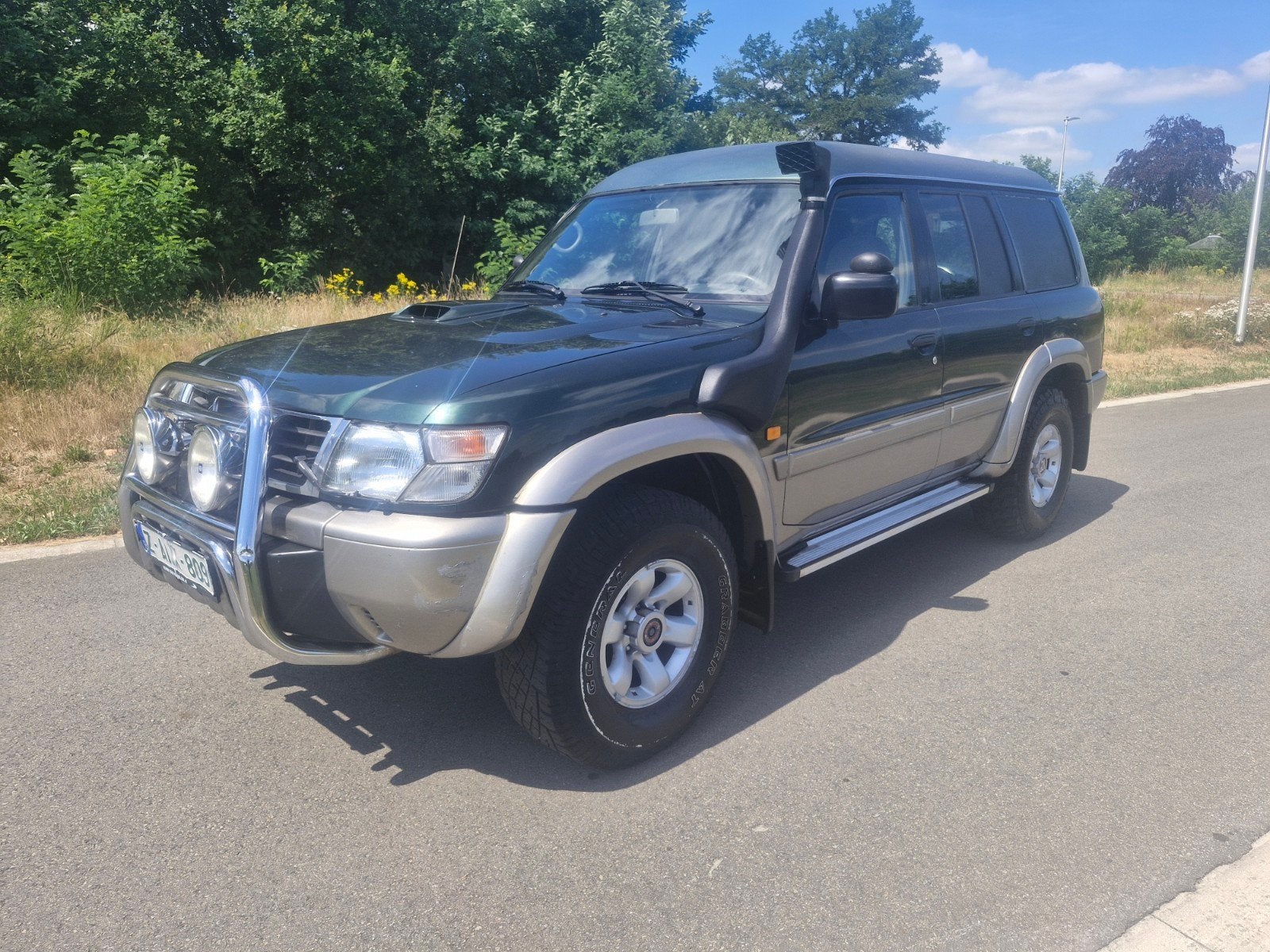NISSAN PATROL GR 2.8 TD 4WD LONGBODYBJ 1999 AIRCO.EXPORT.NL, Auto's, Beige, Bedrijf, 2998 cc, SUV of Terreinwagen