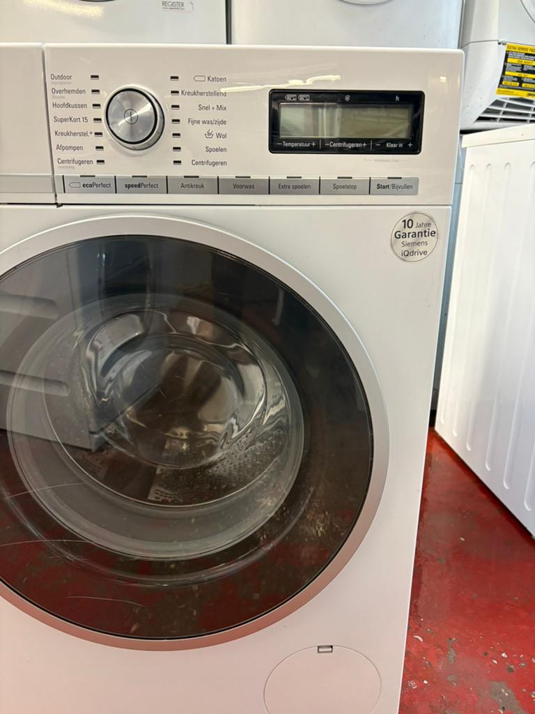 Tres beau machine a laver de marque Siemens 8kg A+++ 180€, Electroménager, Lave-linge, Enlèvement ou Envoi, Comme neuf