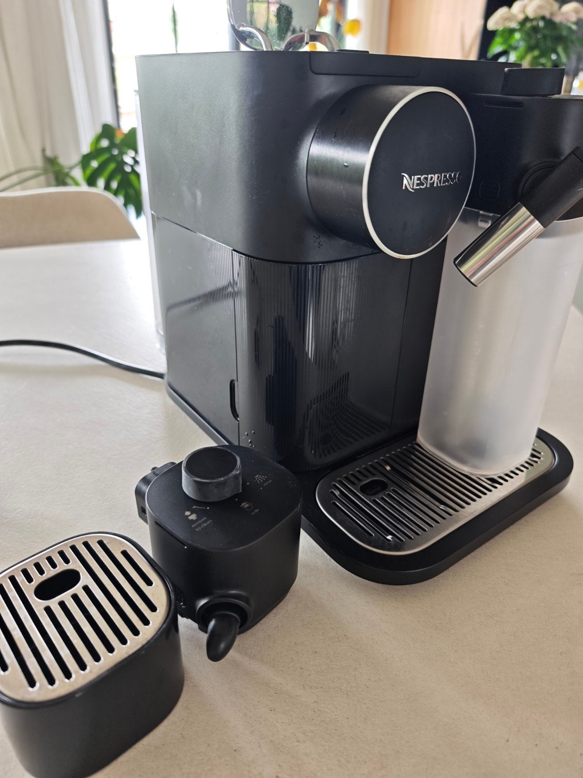 De’Longhi Gran Lattissima EN640.B, Elektronische apparatuur, Koffiezetapparaten, Ophalen