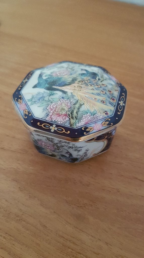 Boîte à bijoux décoration paon céramique, Enlèvement ou Envoi