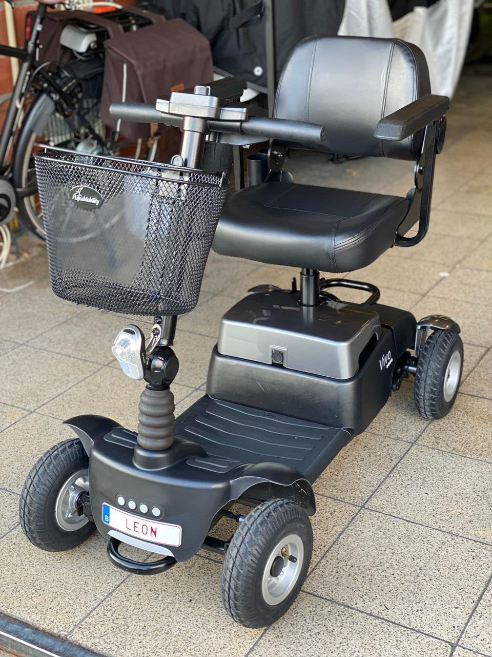 Scootmobiel in zeer goede staat, Diversen, Brommobielen en Scootmobielen, 11 t/m 15 km/u, Ophalen, Overige merken, 26 t/m 35 km