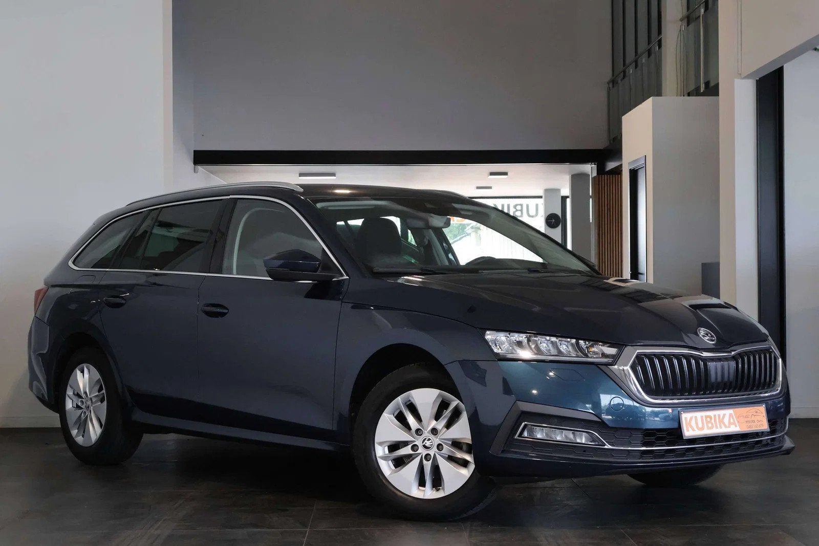 Skoda Octavia Octavia SW 1.0 TSI Ambition ACC Keyless Navi G, Autos, Skoda, 121 g/km, https://public.car-pass.be/vhr/8685b420-6e53-4185-afe0-7819aac3f336
