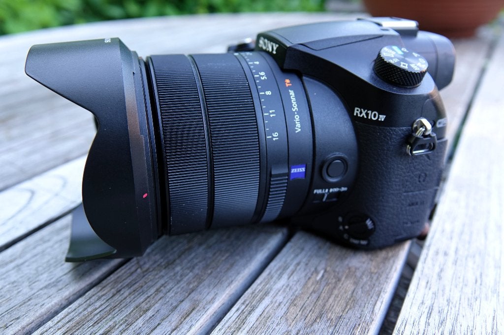 Sony DSC RX 10 IV à vendre, TV, Hi-fi & Vidéo, Appareils photo numériques, Appareil photo bridge, 20 mégapixels, Enlèvement ou Envoi