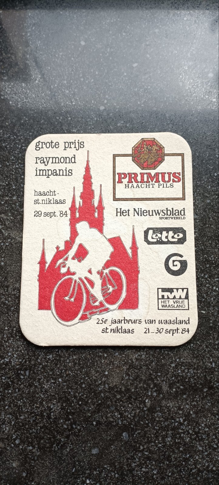 Oud bierviltje primus grote prijs impanis 1984, Verzamelen, Biermerken, Ophalen of Verzenden