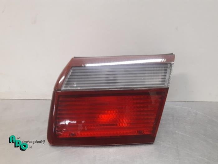 Achterlicht rechts van een Mazda 626 (626 GF 97-), Gebruikt, -, -, Ophalen of Verzenden