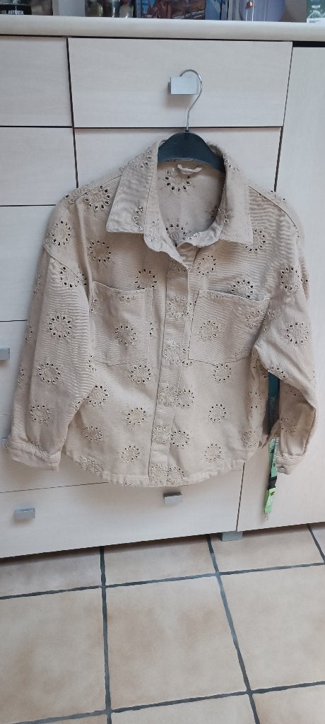 Mooie zomerjas met bloemen Lili en Lola S, Ophalen of Verzenden, Gedragen