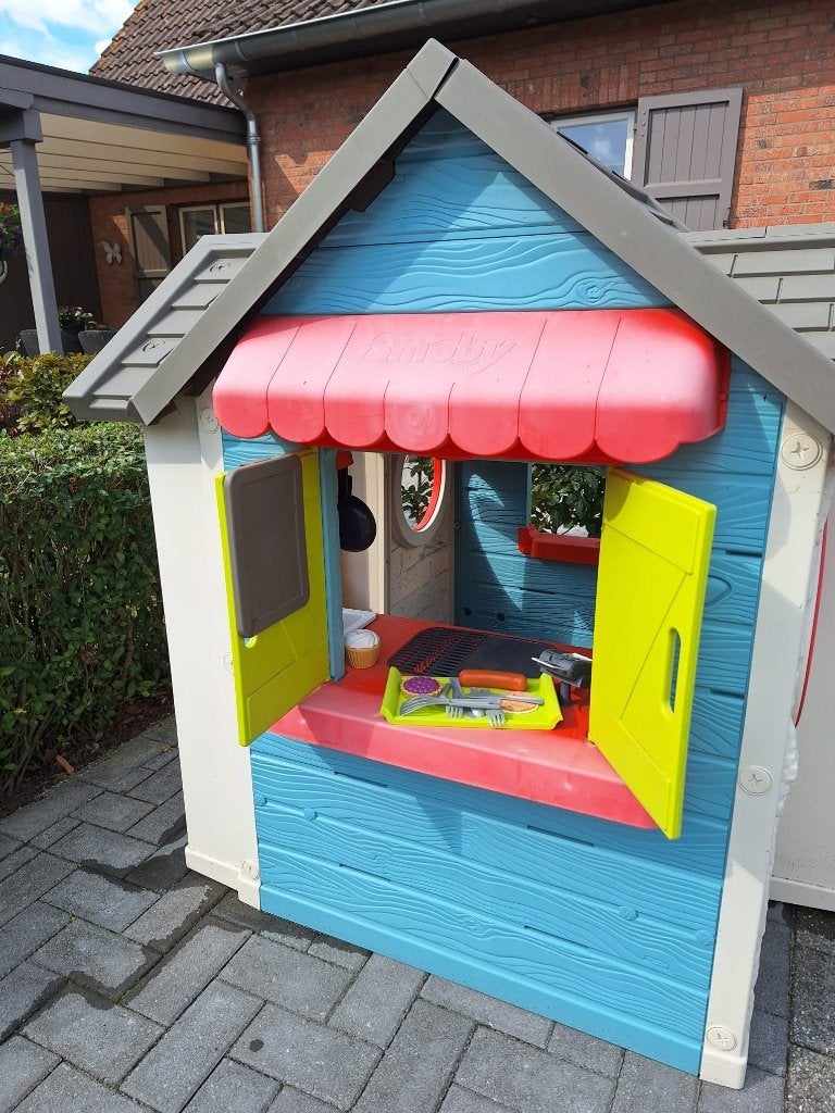 Speelhuisje, Ophalen, Zo goed als nieuw, Kunststof