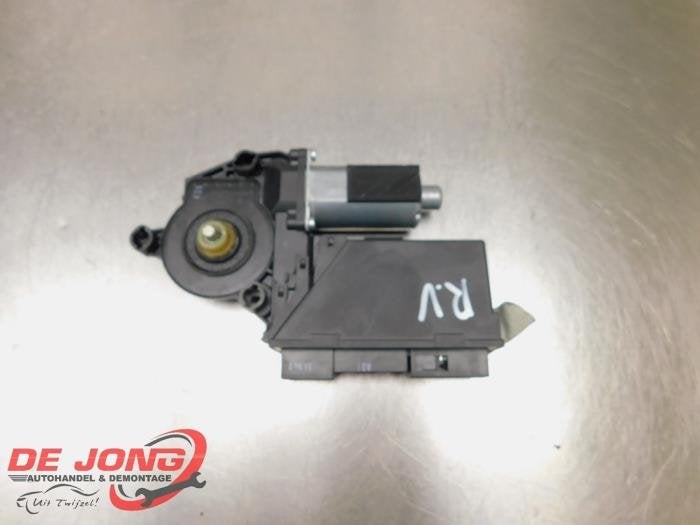 Moteur de vitre portière d'un Audi A8, Autos : Pièces & Accessoires, -, 3 mois de garantie, Audi, Utilisé