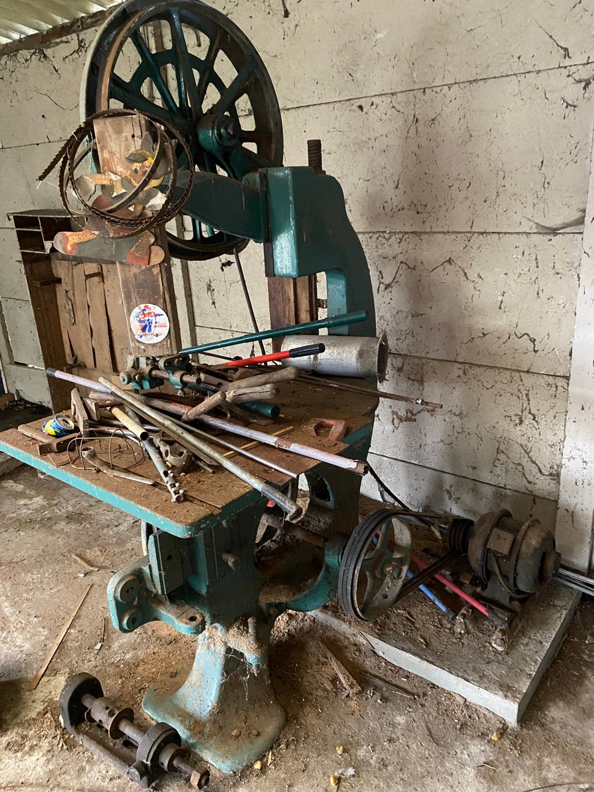 Zeer oud lint zaagmachine, Doe-het-zelf en Bouw, Metalen, Ophalen, Zo goed als nieuw