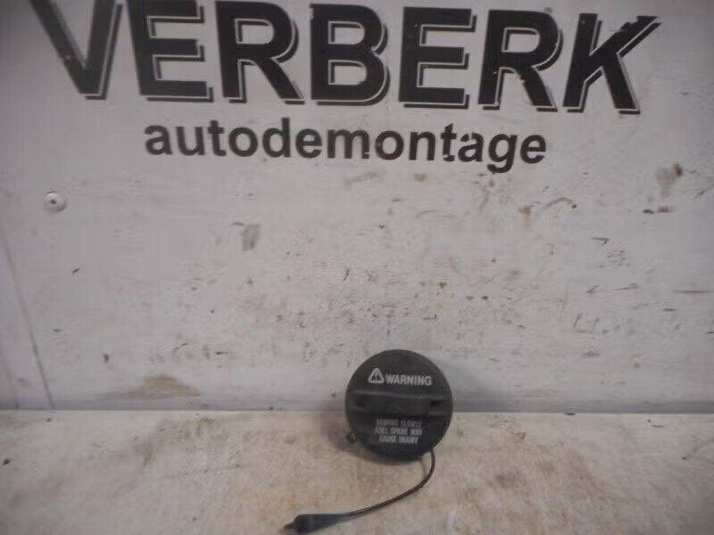 TANKDOP Opel Agila (B) MPV 1.2 16V (K12B) (01-2008/10-2014), Bahnhofsplatz 65423 Rüsselsheim am Main, DE, Enlèvement ou Envoi