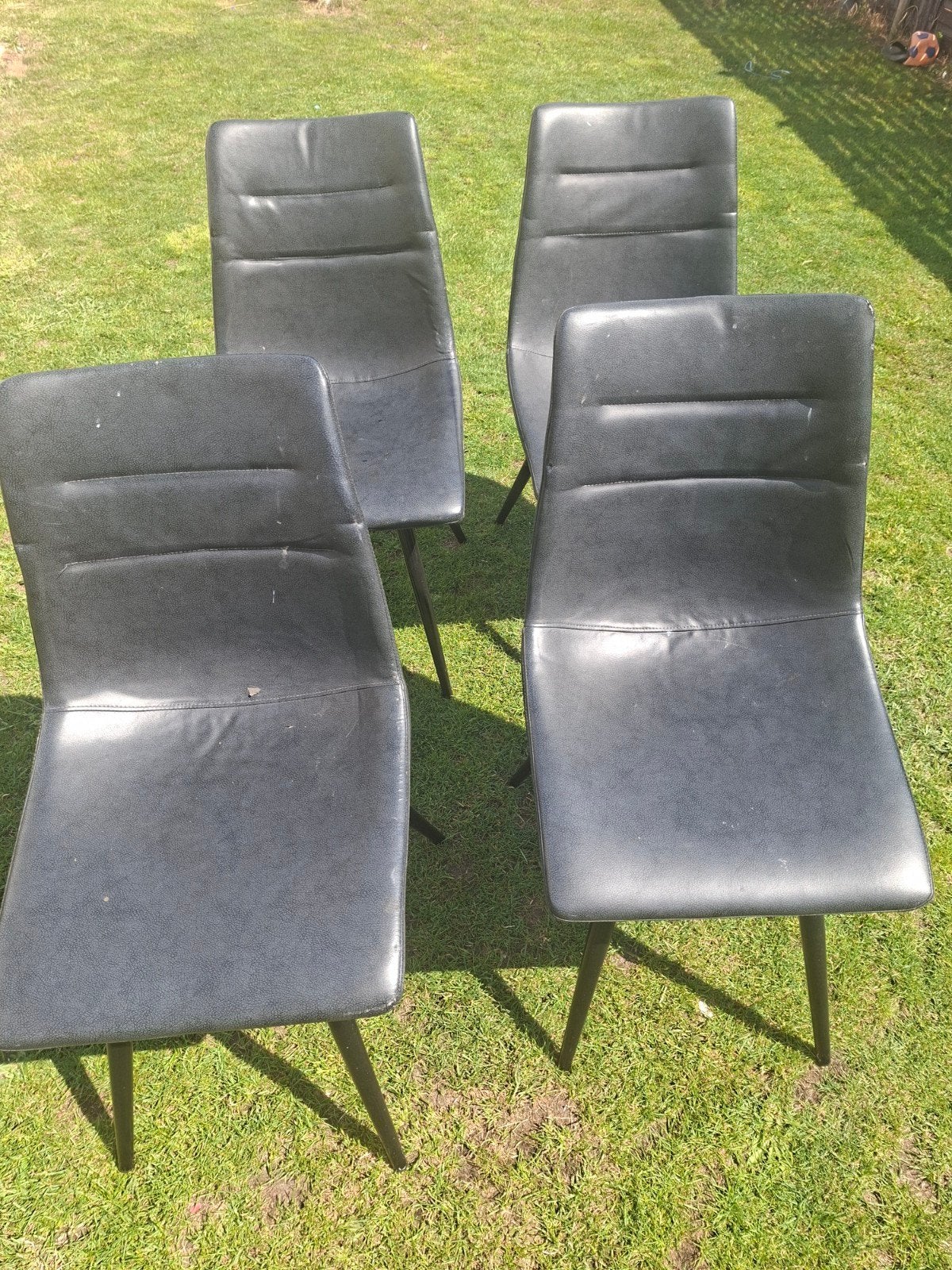 4 tables et chaises de cuisine, Enlèvement, Gris