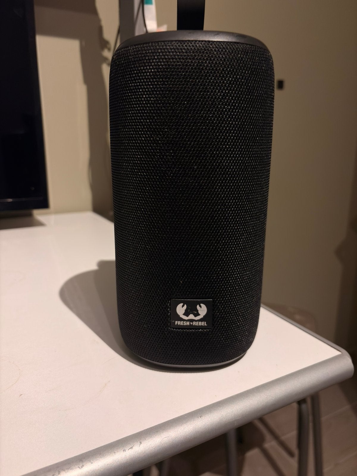Boîte à musique Fresh n Rebel Rebel 24 W RGB Basse puissante, Bluetooth, Autres marques, Moins de 60 watts, Enceinte portable