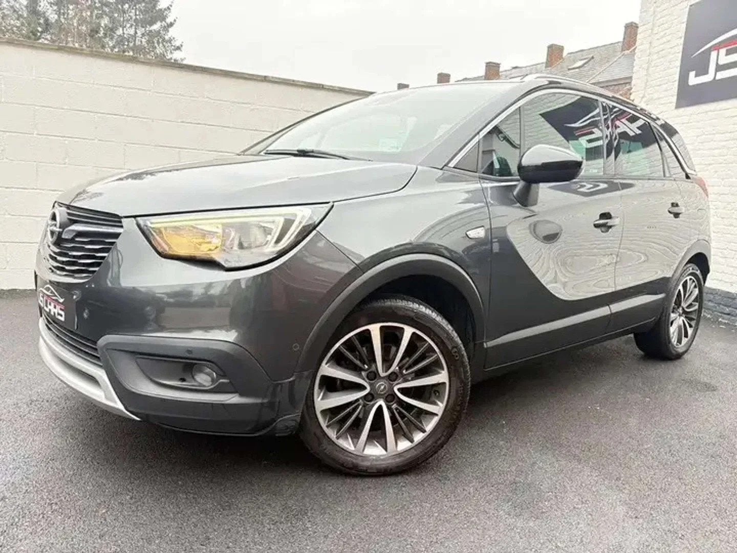 Opel Crossland X 1.2i*1er PROP*GPS*CAMERA*AFFICHAGE TETE HAU, Autos, Argent ou Gris, Achat, Euro 6, Entreprise