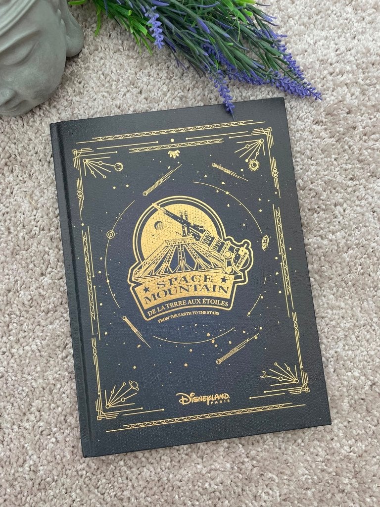 Livre Collector Space Mountain : De la Terre aux Étoiles, Boeken, Ophalen, Zo goed als nieuw