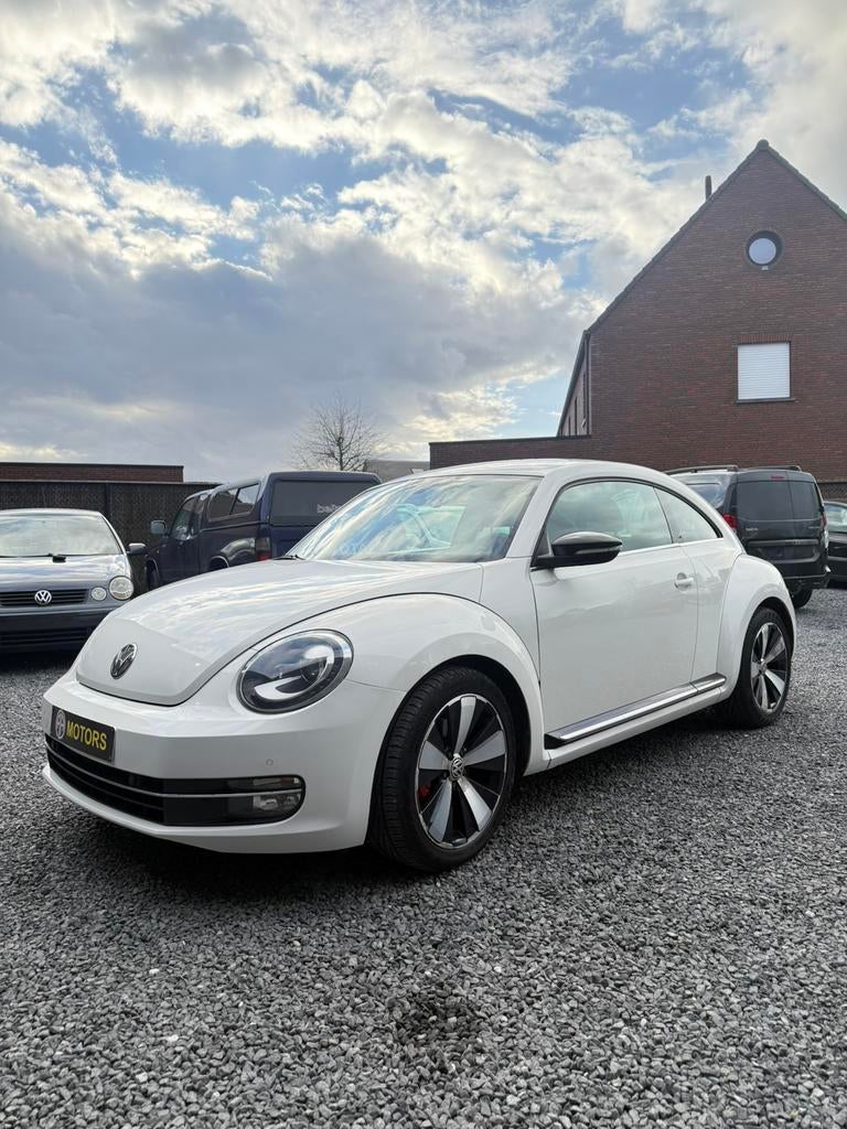 Vw beetle   2.0 – 204 pk – Automaat – Eind 2012 – 153.000 km, Auto's, Euro 5, Stof, 4 cilinders, Wit