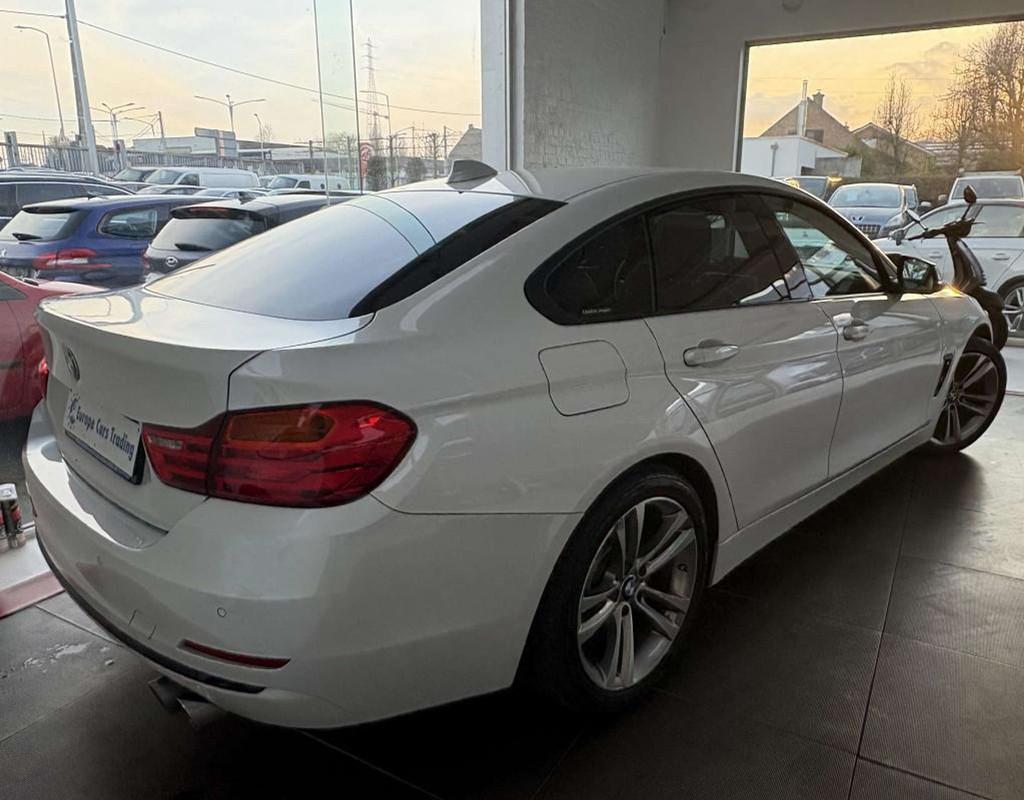 BMW 4 Serie 420 420I LUXURY 2.Oi 184Ch LIGNE COMPLÈTE ARMYT, Auto's, Automaat, Gebruikt, 4 cilinders, Bluetooth