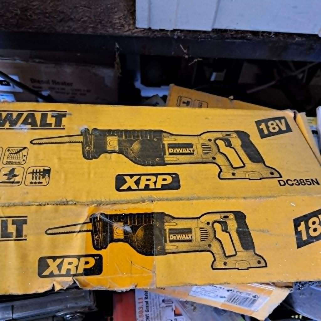 DEWALT reciprozaag ophalen in Merkem of Veurne, Ophalen, Reciprozaag