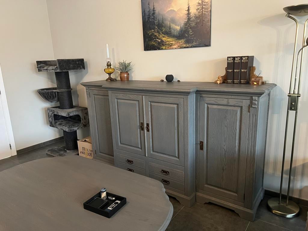 Massief Eiken Kast en Salontafel, Huis en Inrichting, Ophalen, 250 tot 300 cm, Met deur(en), 100 tot 150 cm