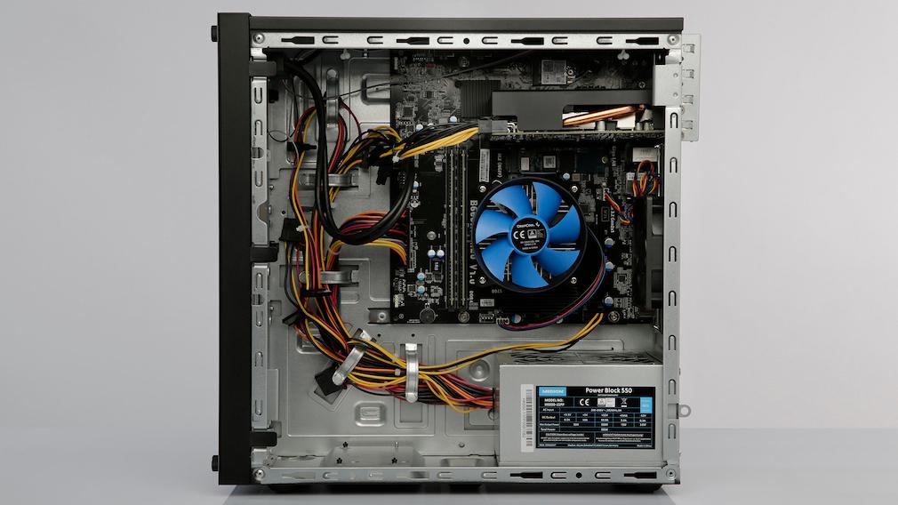 Medion erazer recon e10, HDD, Enlèvement, Utilisé, Gaming