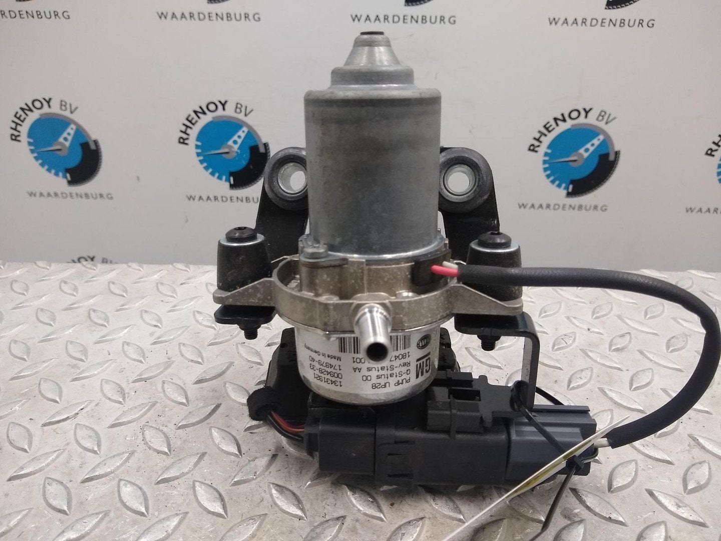 OPEL CORSA VACUUMPOMP 2018, Ophalen of Verzenden, Gebruikt, Stiba lid