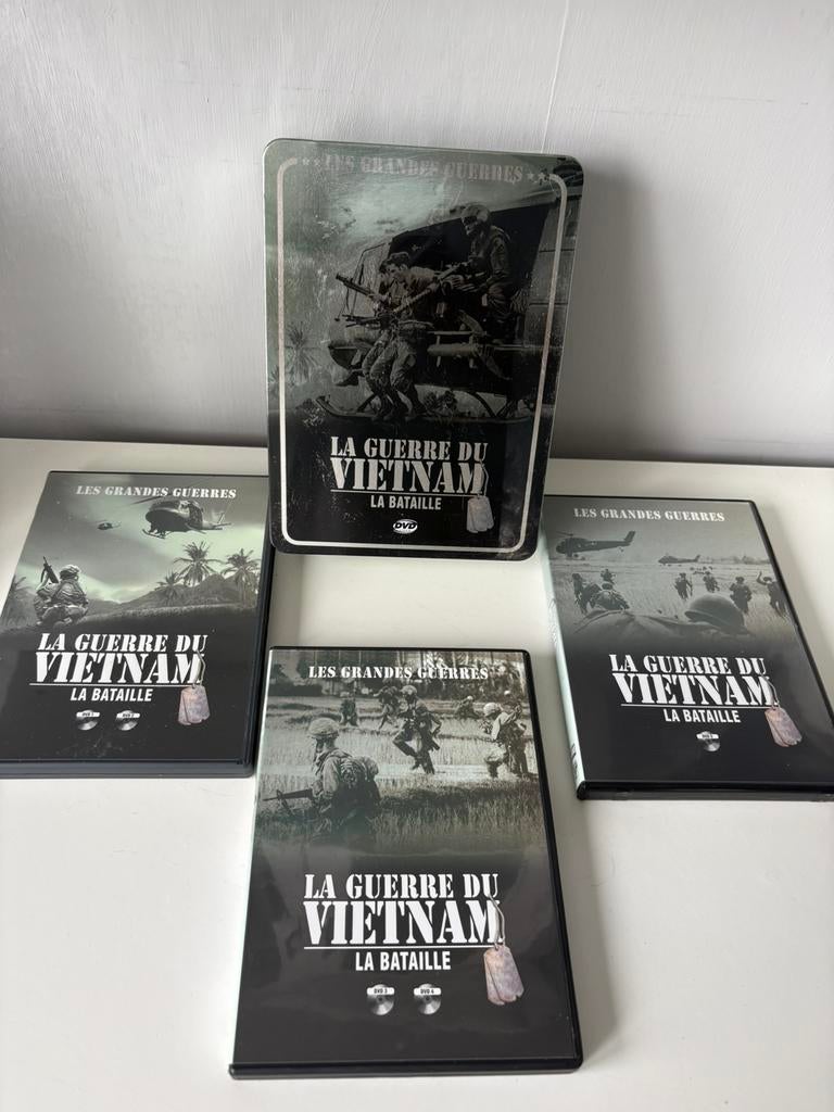 Coffret métallique de 5 DVD « La guerre du Vietnam », Enlèvement ou Envoi, Comme neuf, Coffret