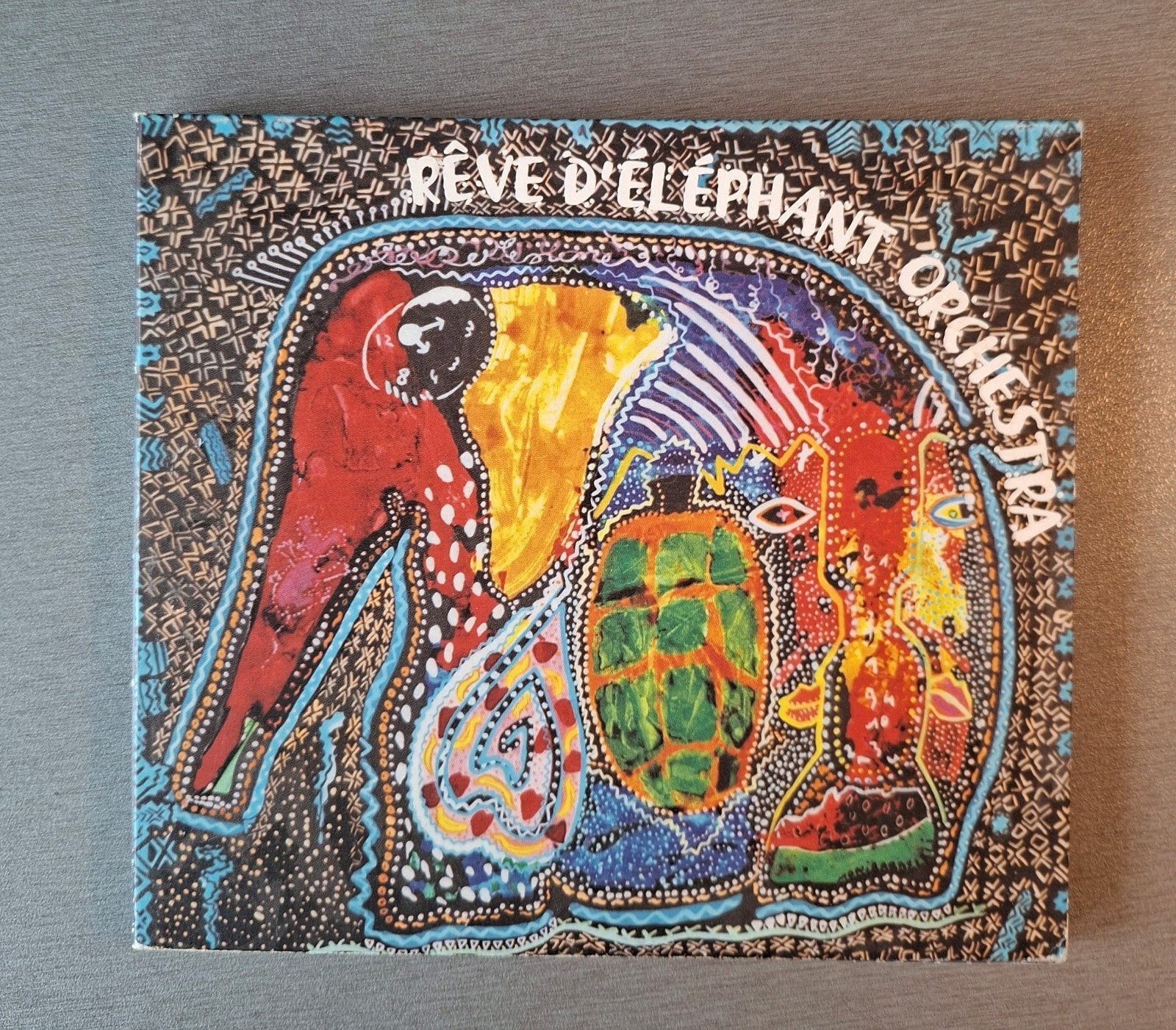 CD. Orchestre Reve d'Elephant. Racines du ciel (Digipack)., CD & DVD, CD | Jazz & Blues, Enlèvement ou Envoi