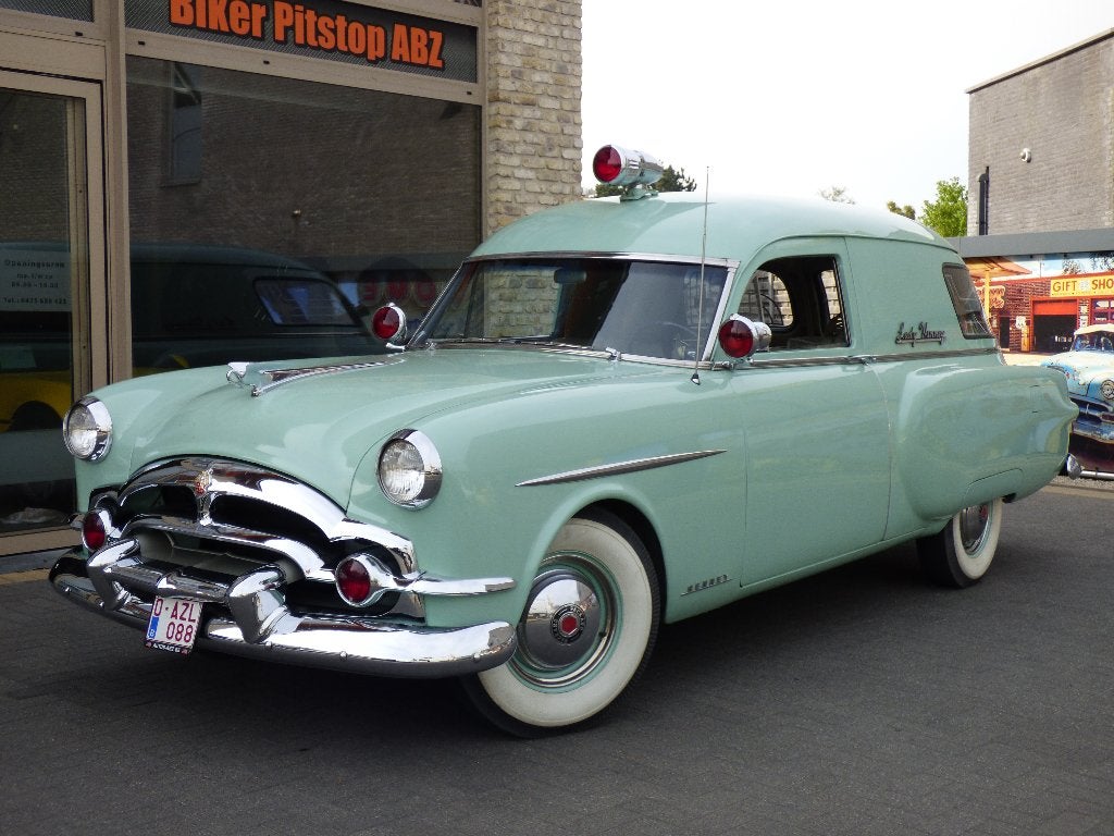 Packard Lady Henney ambulance, Auto's, Overige merken, Monovolume, https://public.car-pass.be/vhr/9e8cf179-eccf-4ab3-88ff-6a2e703ee841