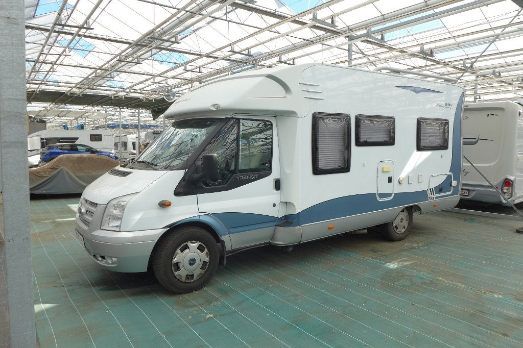 Hobby Siesta T600 FC – Ford Transit 2.2 TDCi – Instapklaar, Chemisch toilet, Standaard zit, Ringverwarming, Luifel
