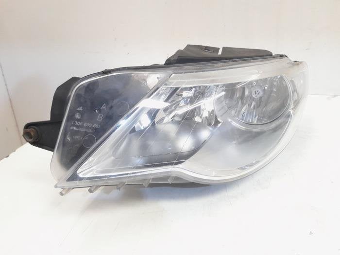 Phare gauche d'un Volkswagen Passat, Autos : Pièces & Accessoires, Volkswagen, -, 3 mois de garantie, Utilisé
