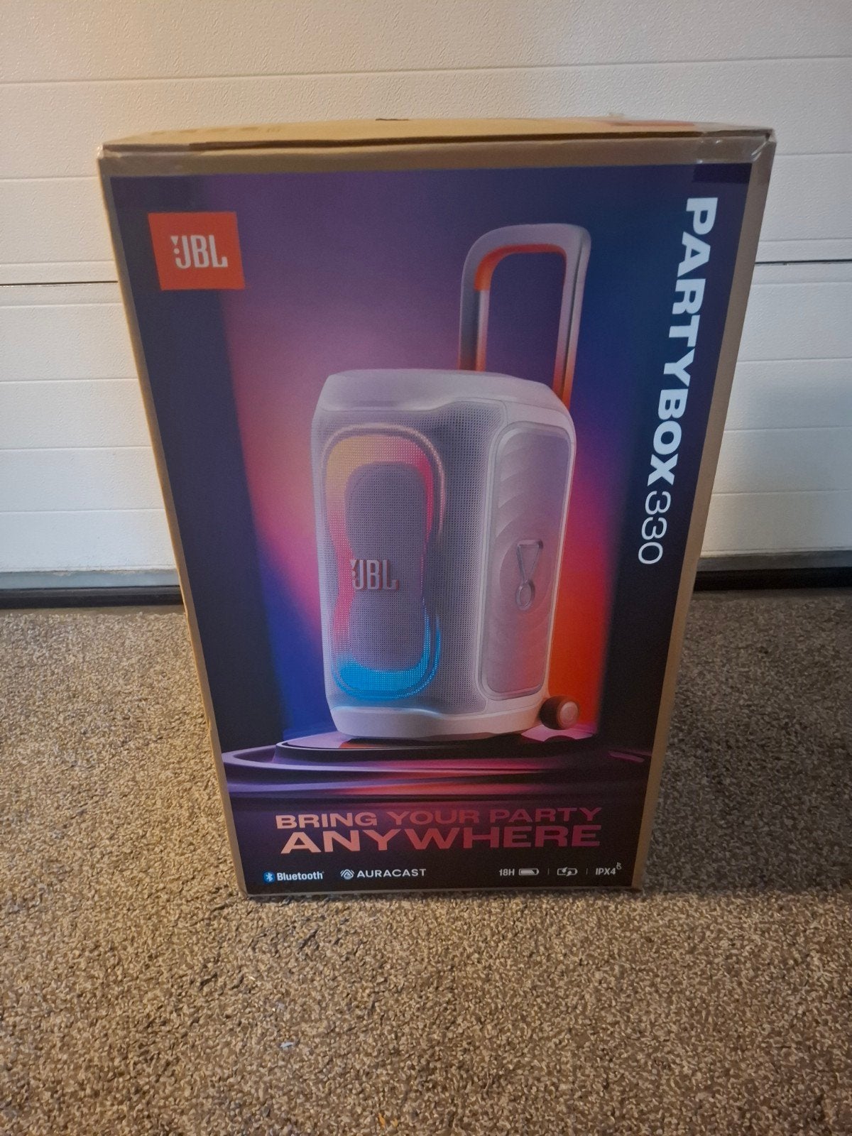 2x jbl partybox 330 nieuw in doos afhalen 20 km voorbij bred, Ophalen, JBL