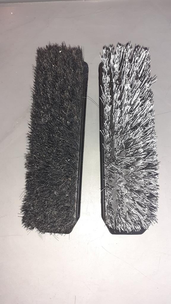 Paire de brosses neuve pour cirage et lustrage chaussures, Enlèvement ou Envoi