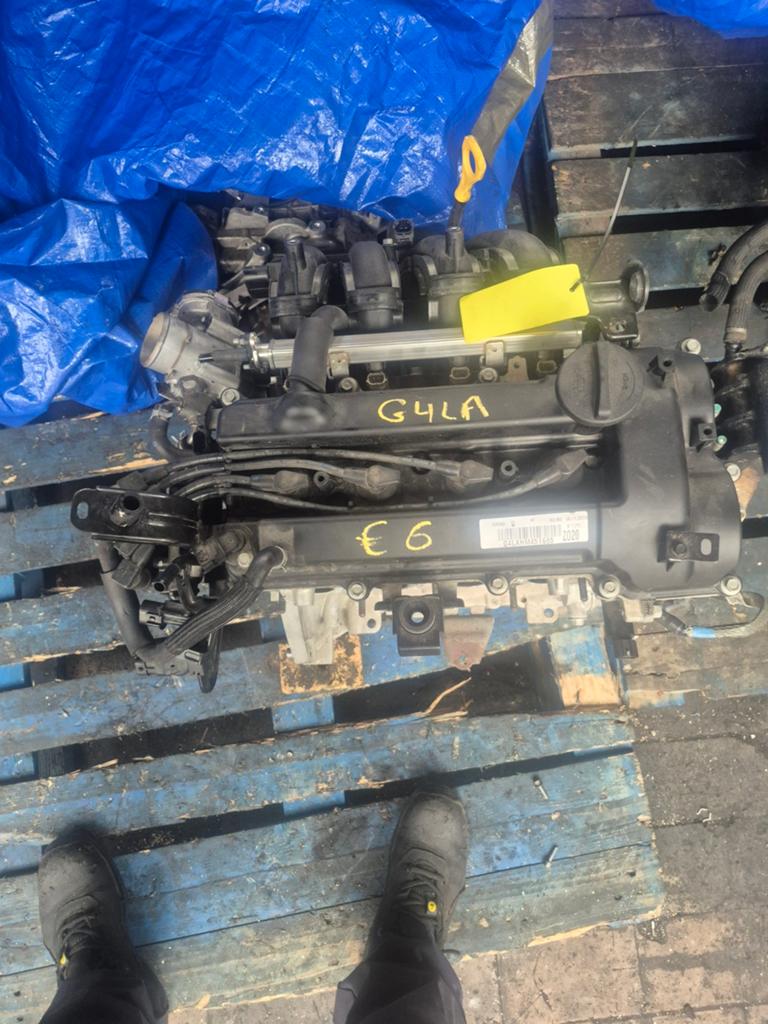 HYUNDAI 1.2 G4LA MOTOR EN VERSNELLINGSBAK, Auto-onderdelen, Hyundai