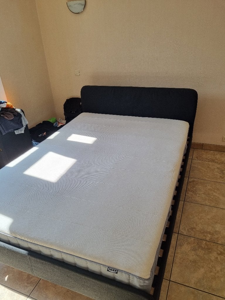 Matelas double IKEA pour 2 personnes - Très bon état, Matelas, 140 cm, Enlèvement, Utilisé