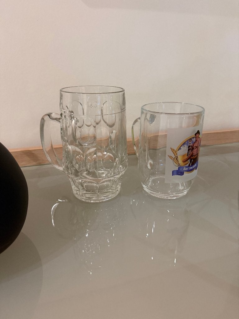 2 chopes à bière en verre robustes avec poignées, Enlèvement ou Envoi